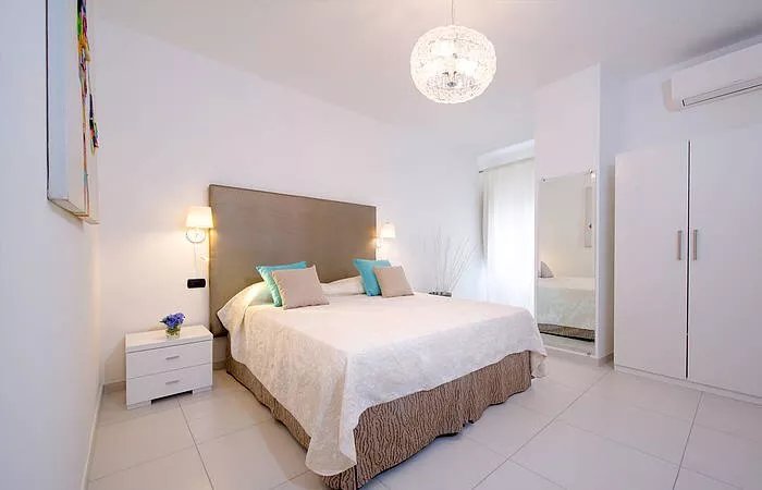 Al Corso Apartments By Amalfivacation.it