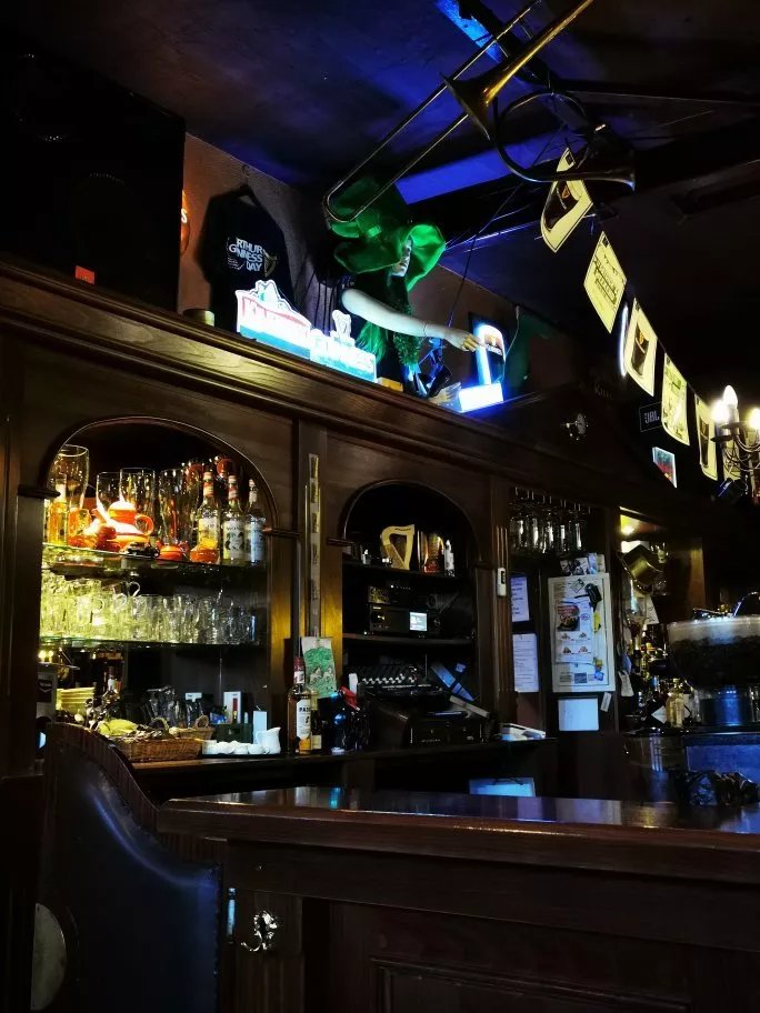 Irish Pub