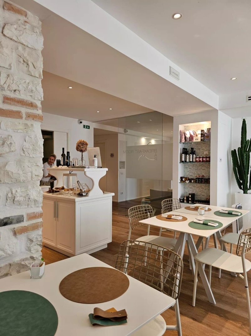 Numa Hotel