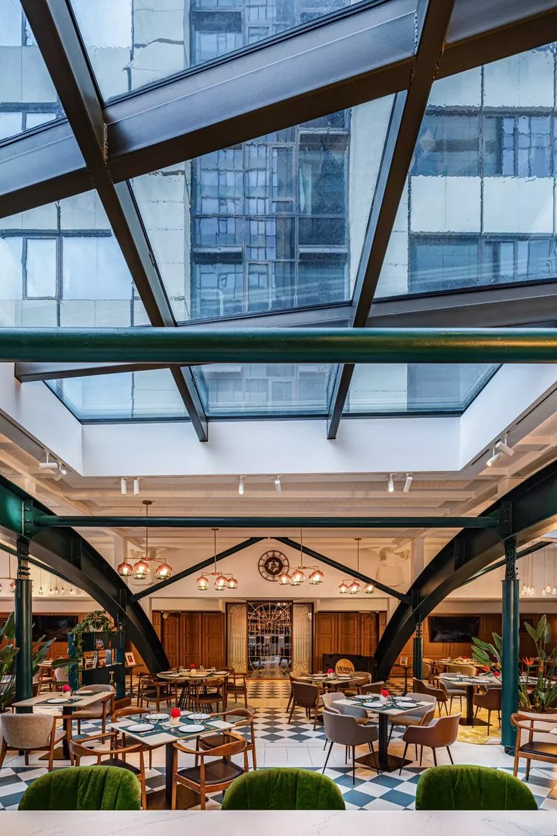 Vienna Cafe & Restaurant