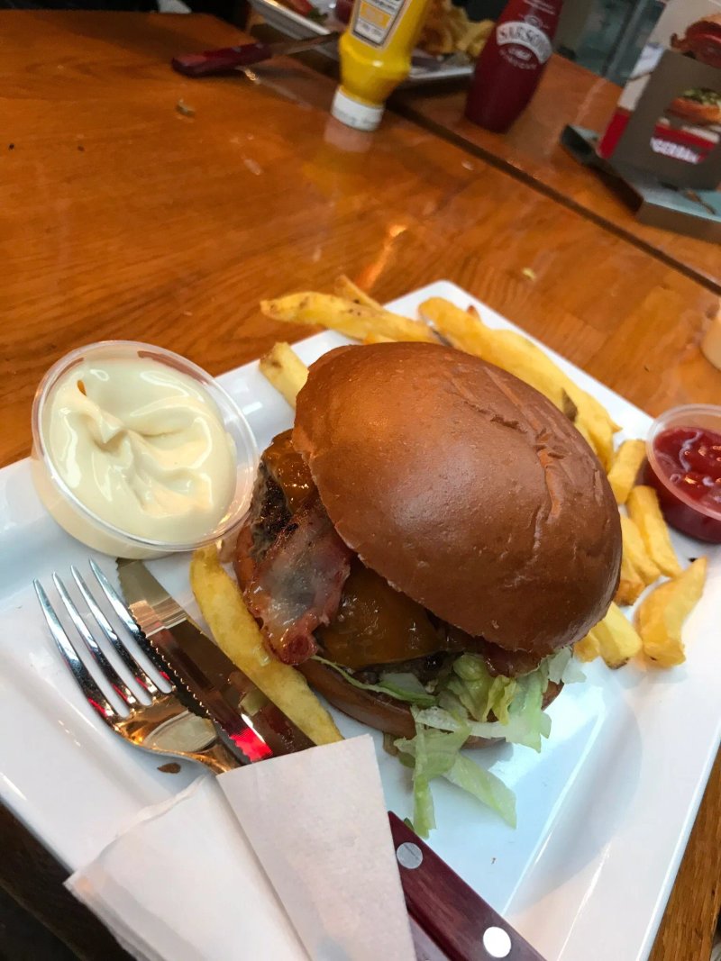 Burger Bar