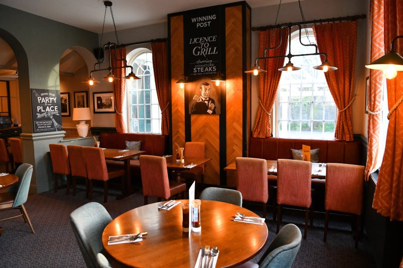 Winning Post - Pub & Grill