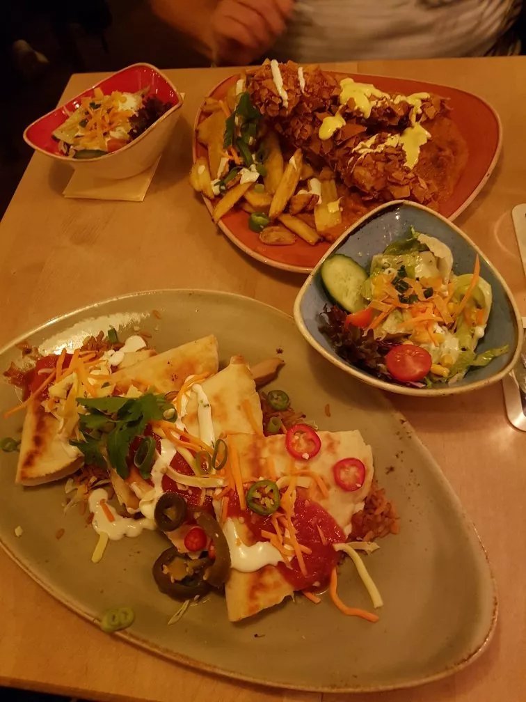Chumbos Mexican Grill & Bar