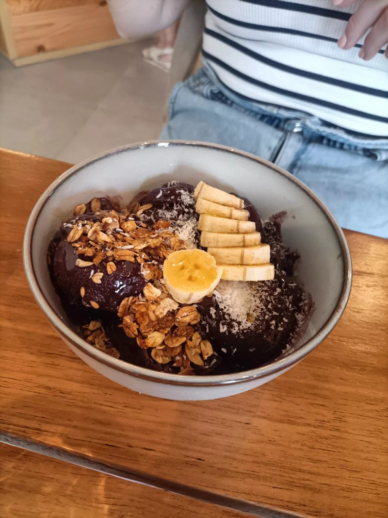Bainema - Brunch • Sucos • Boa Vibe