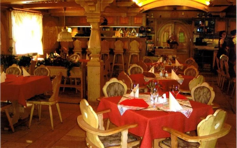Hotel & Restaurant Zur Lochmühle Gmbh