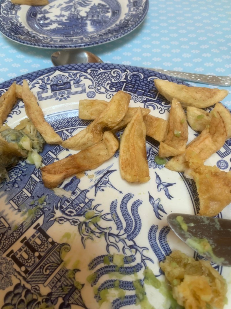 Tongs Fish and Chip Shop