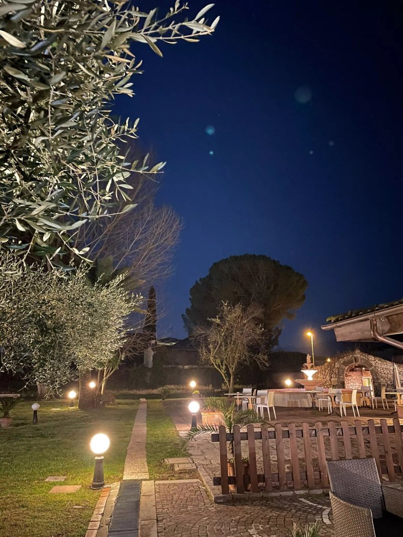L'argine Del Ghiottone