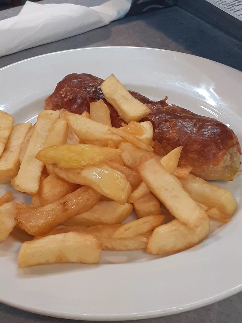Charles Restaurant