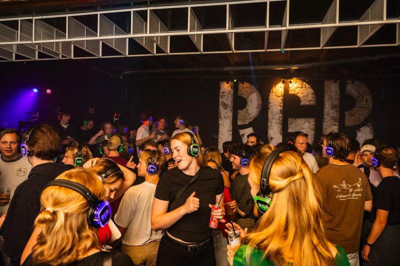 RGB Silent Disco Bar