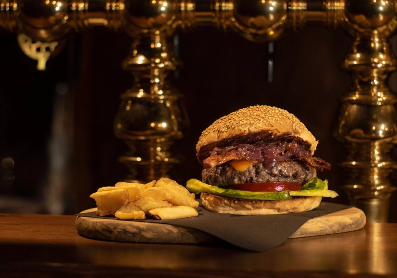 Chez Nous Pub - Hamburgeria Birreria