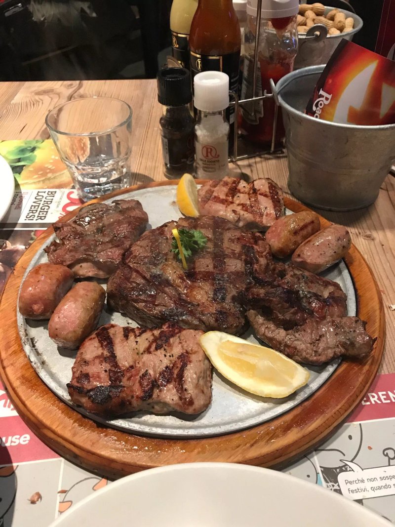 Roadhouse Restaurant