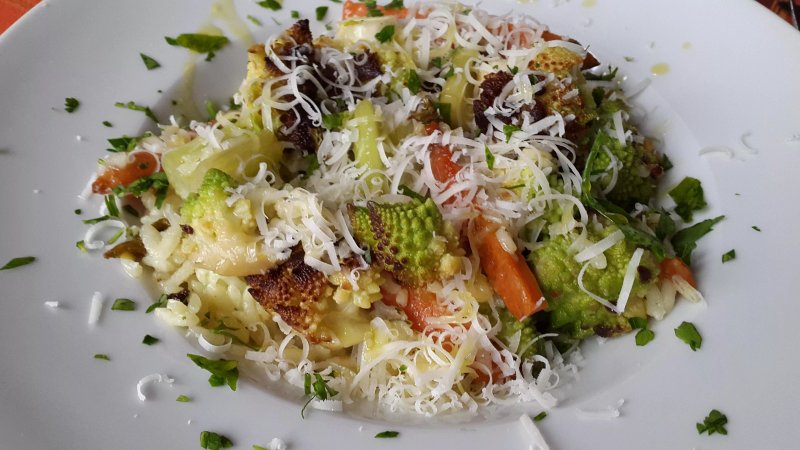 Rozmaring Kiskert Vendeglo es Pizzeria