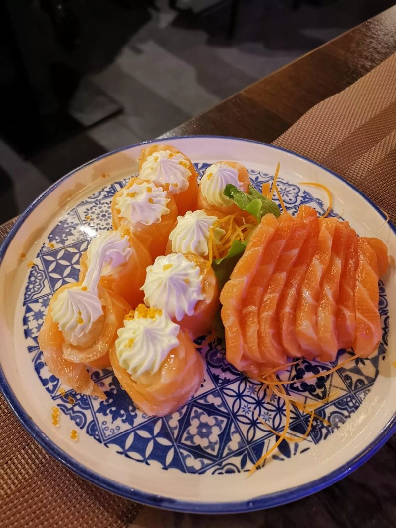 Tokyo Sushi