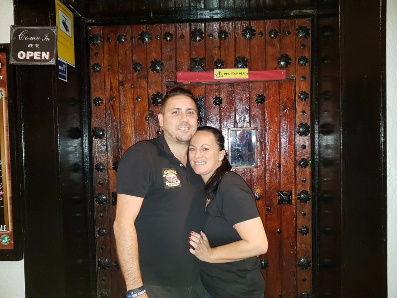 Pig N Whistle Music Pub