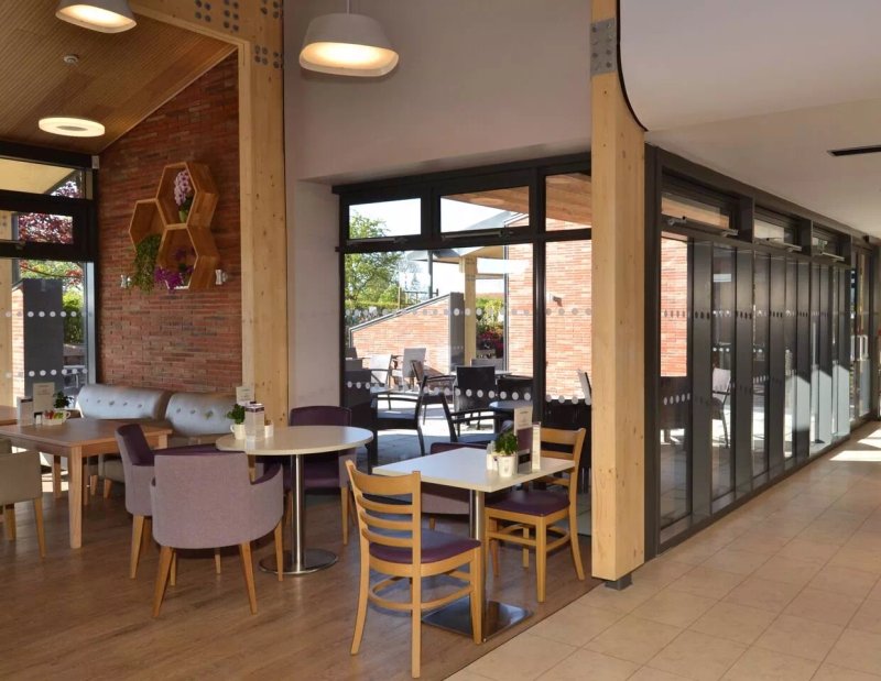 Dean's York Garden Centre & Coffee Shop