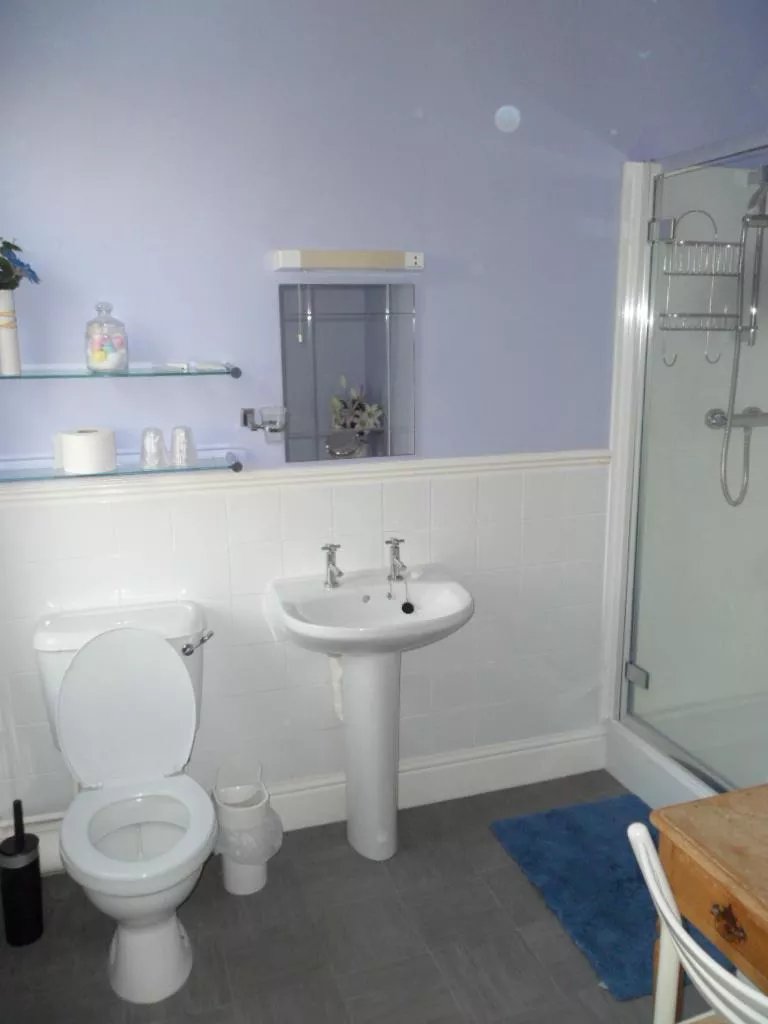 Hill House Guest House