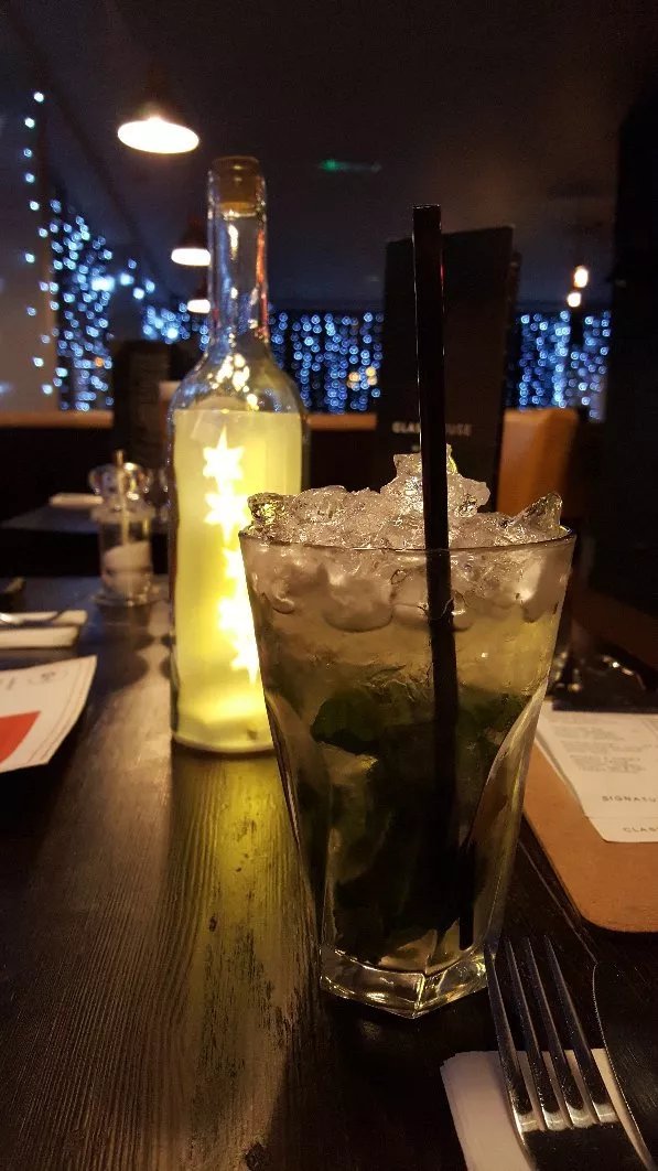 Glasshouse Cocktail Bar & Bistro