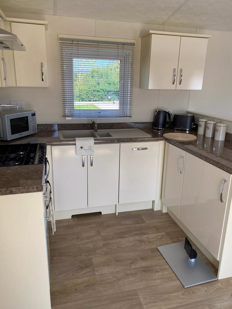 Broadway Holiday Lodges