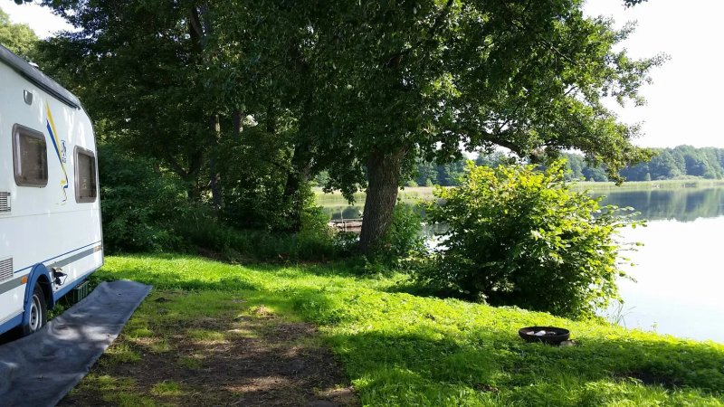 Inter Nos Kemping Na Wyspie