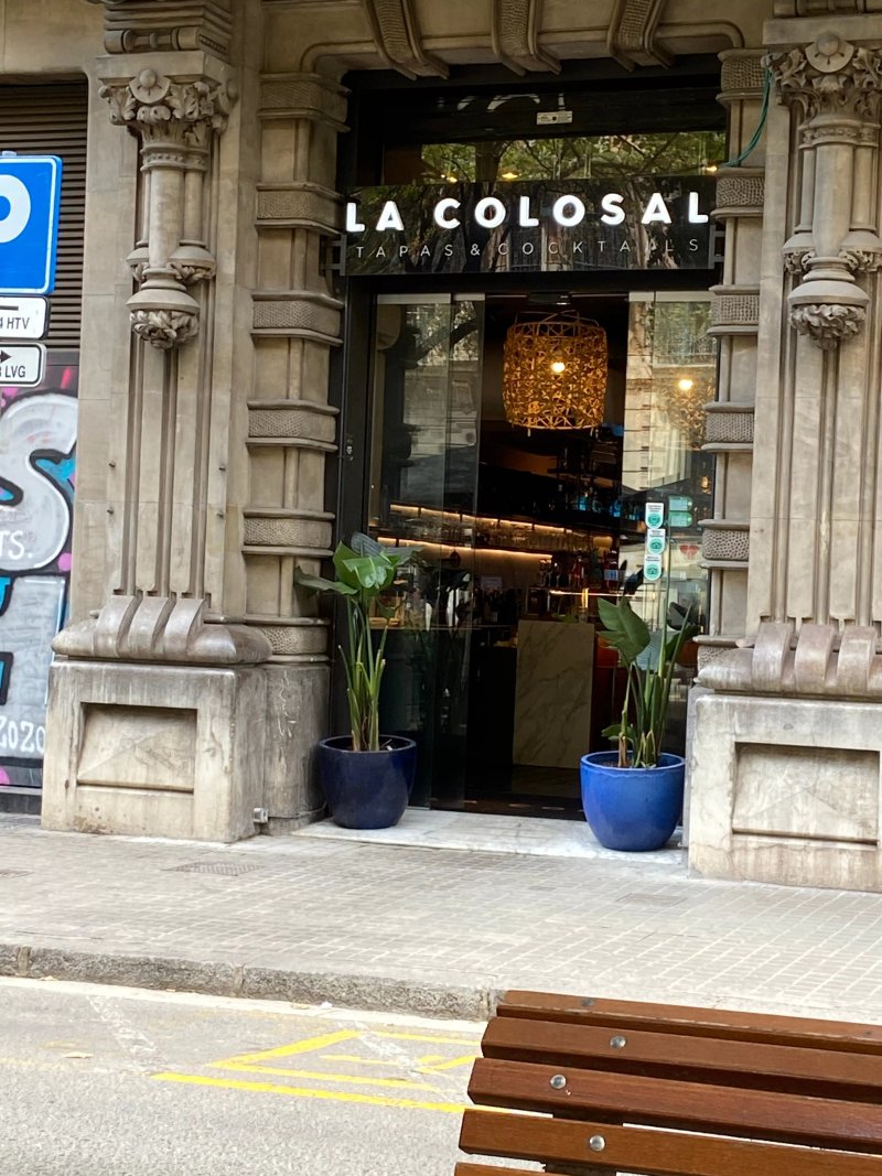 La Colosal
