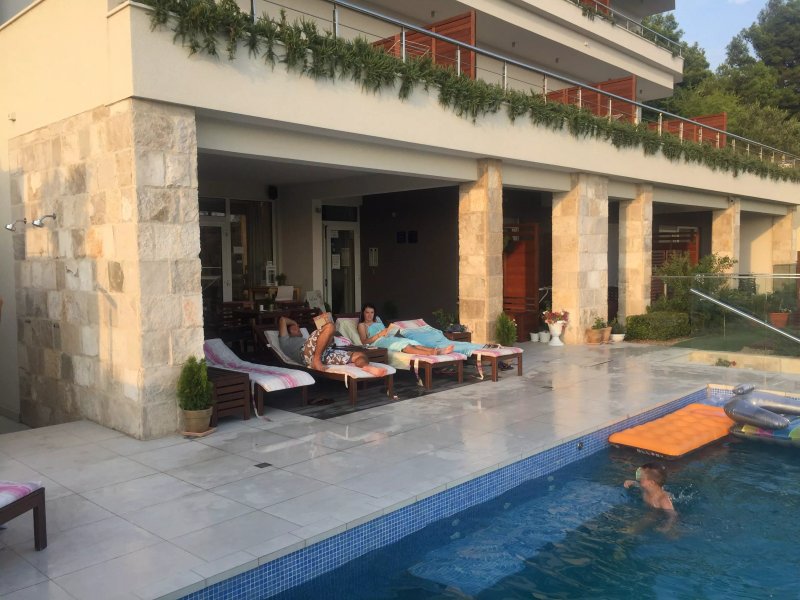 Villa JoLaRa Luxury Apartments