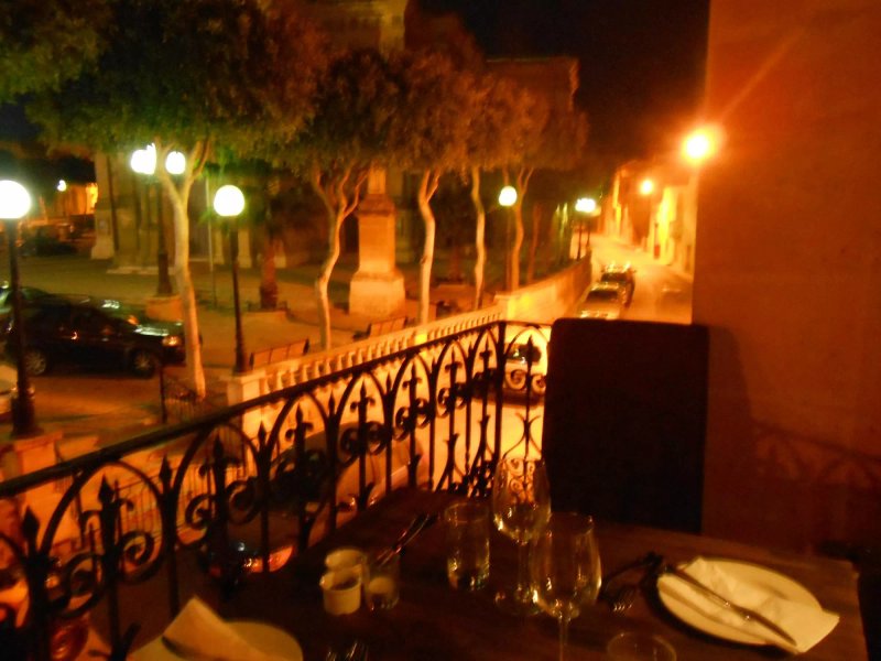 Zeppi's Pub