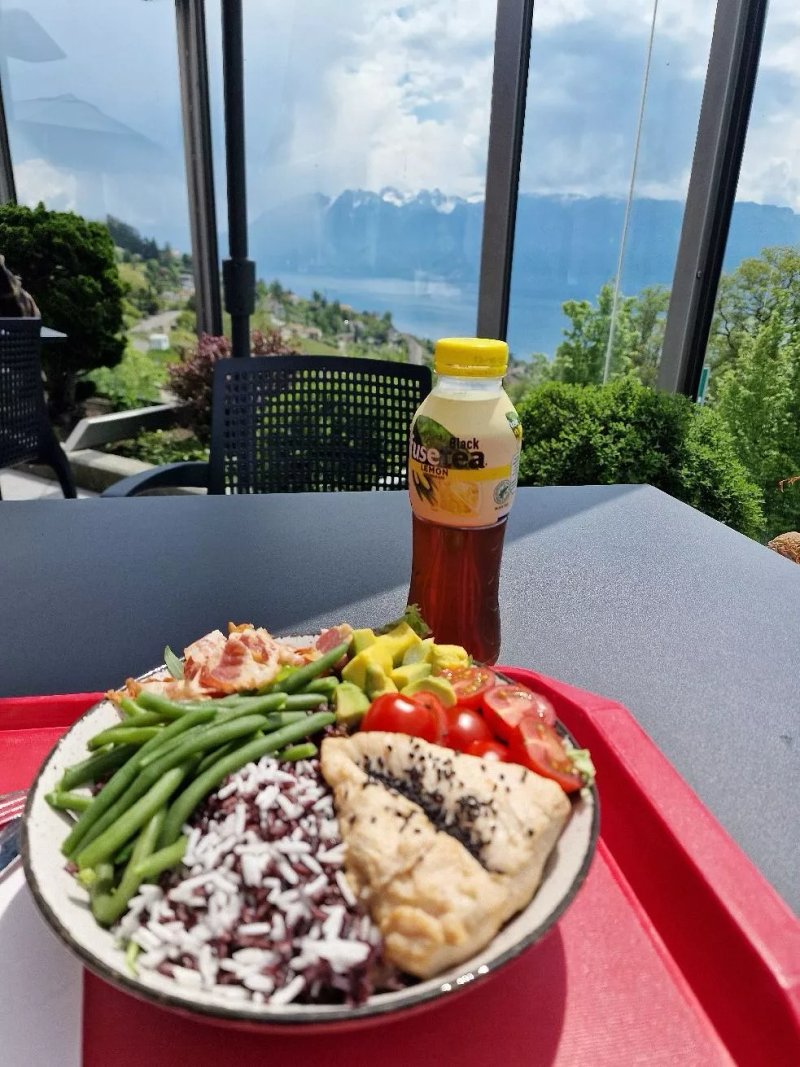 Restoroute de Lavaux, Autogrill Switzerland SA