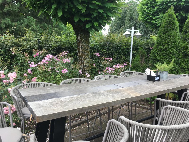 NOA Restaurant & Loungebar