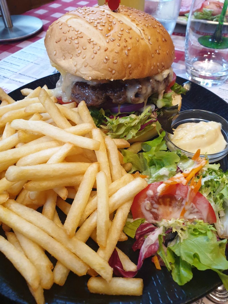 Au Chasseur