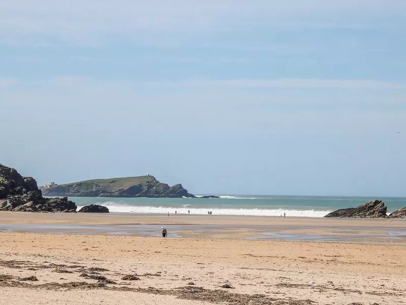 BAYVIEW, pet friendly in Watergate Bay