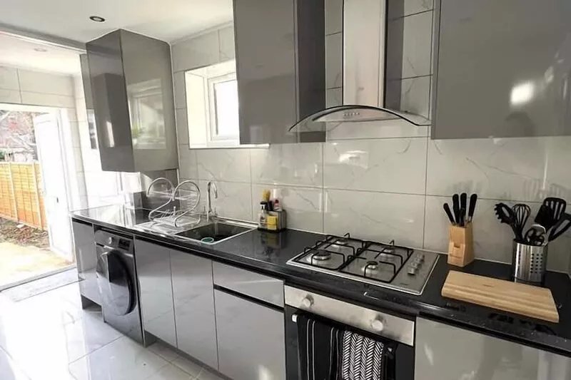 Spacious 3BR House - Contractors, Hospital,