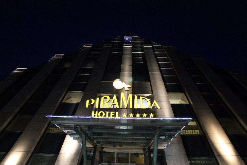 Hotel Piramida