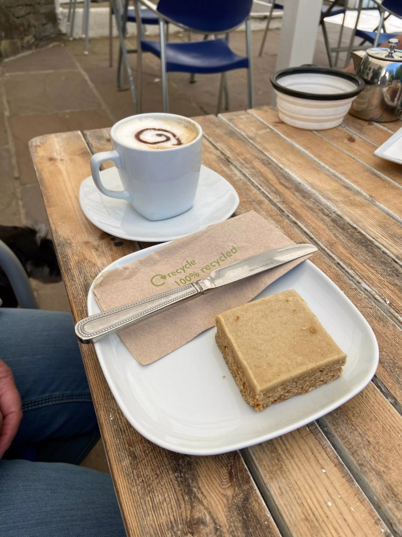 Ben Lora Cafe & Bookshop