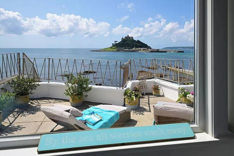 Sea Watch - New Launch ! Beachfront Gem With Amazing Unbeatable Views
