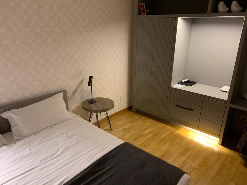 200 Rooms & Terrace