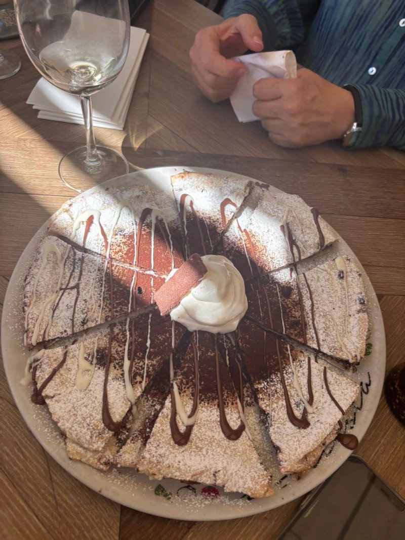 L'Artista Pizzeria Napoletana