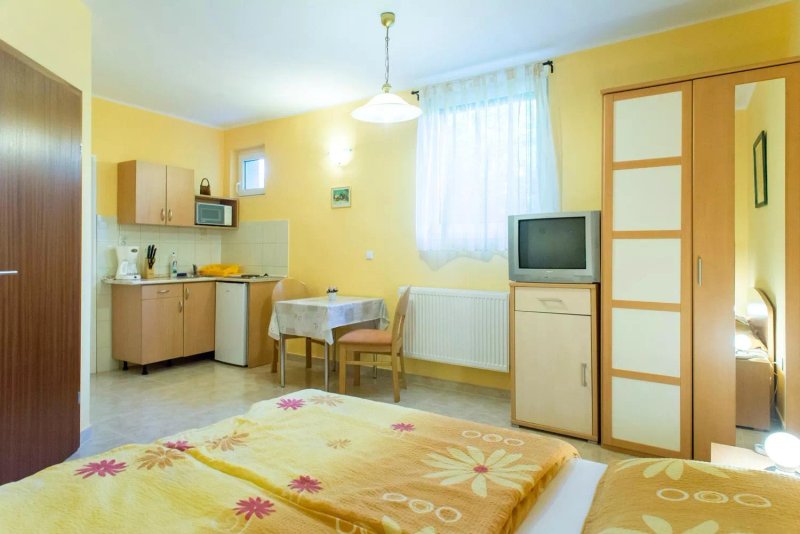 Andrea Apartmanhaz