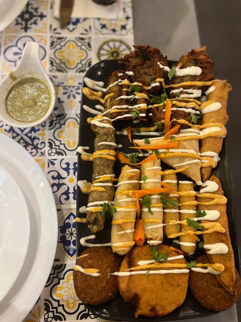 Indian Royal Restaurant Di Yoga Chef