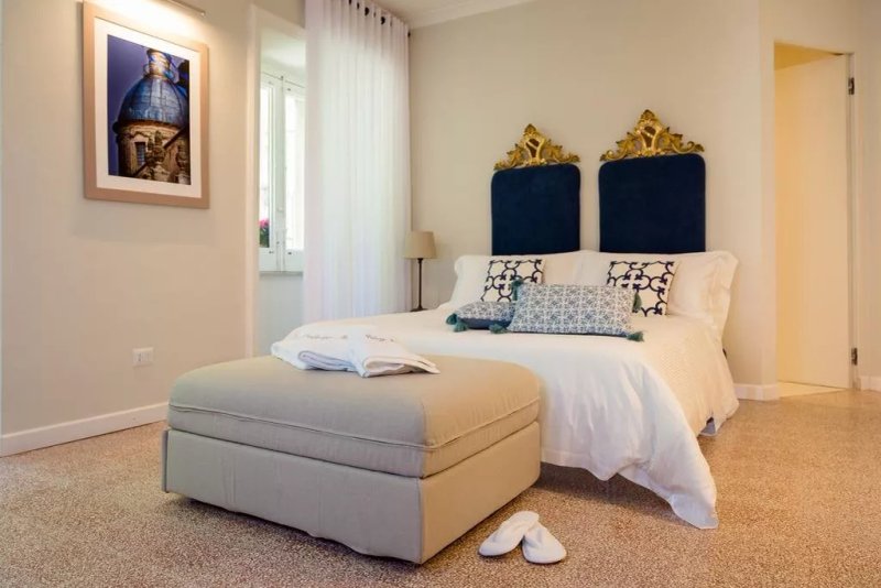 B&B Palazzo Taranto Luxury Rooms