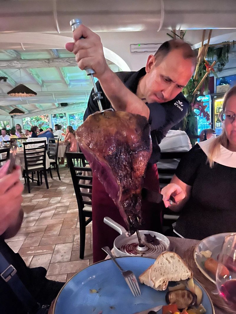 Aruana Churrascaria