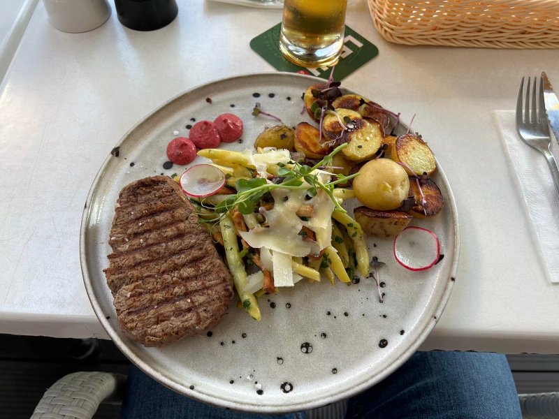 Mistral Restaurant