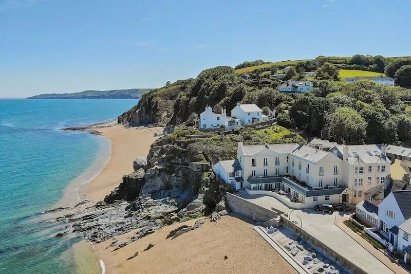 10 At The Beach, Torcross -  an apartment that sleeps 6 guests  in 2 bedrooms