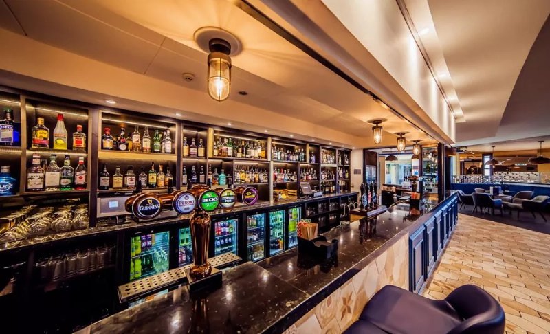 Carrie's Bar