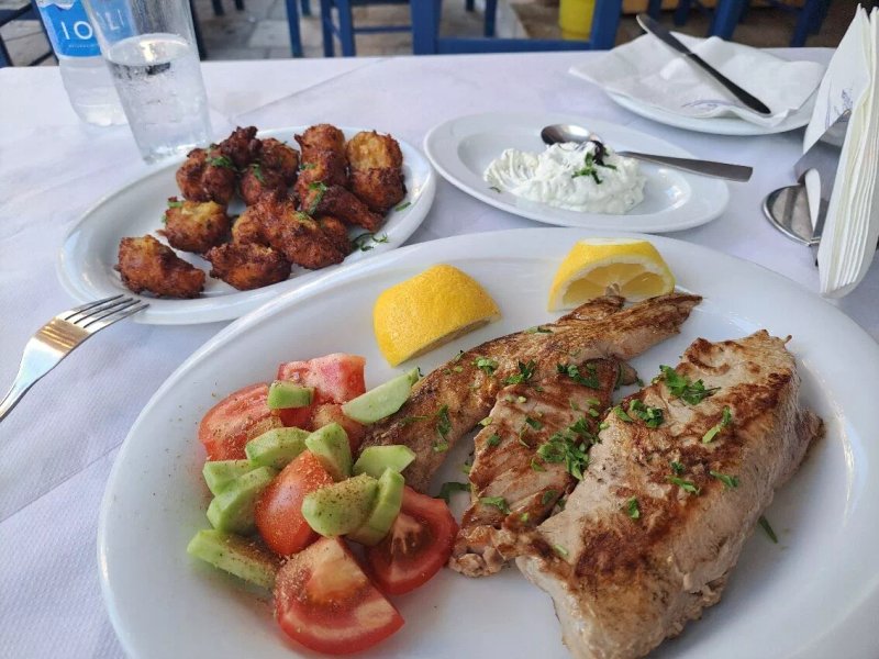 Taverna Meraklis