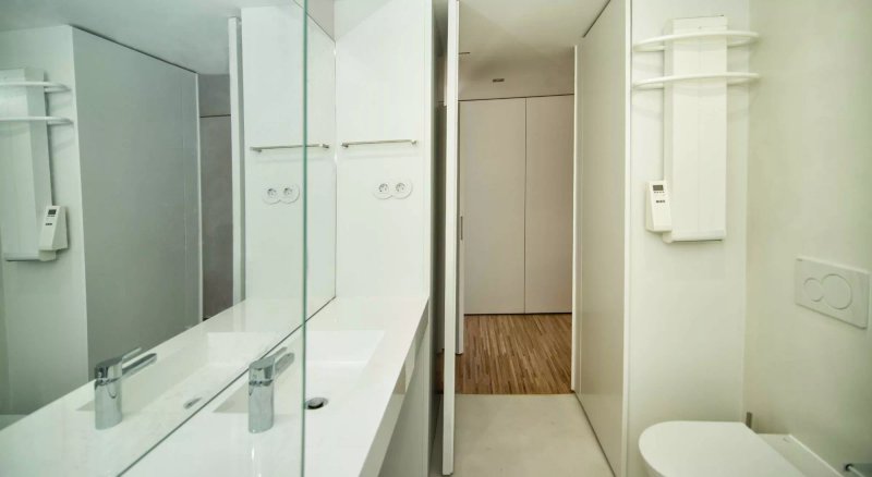 Cathedral Design Apartments