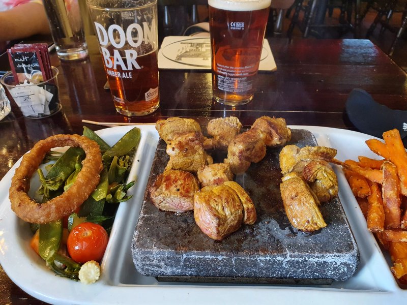 The Queens Head