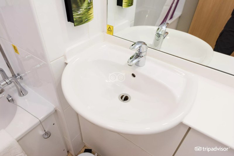 Premier Inn Cambridge (A14, J32) hotel