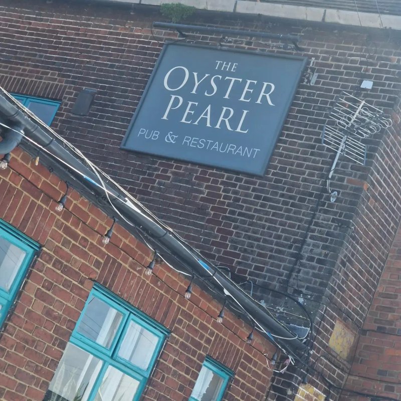 The Oyster Pearl Pub & Restaurant