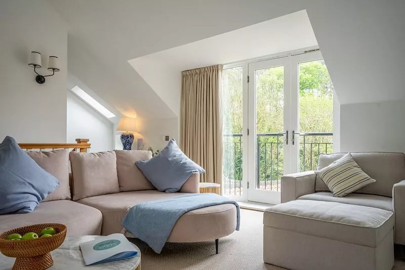 Sandsend - York Cottage -  a family break that sleeps 6 guests  in 3 bedrooms
