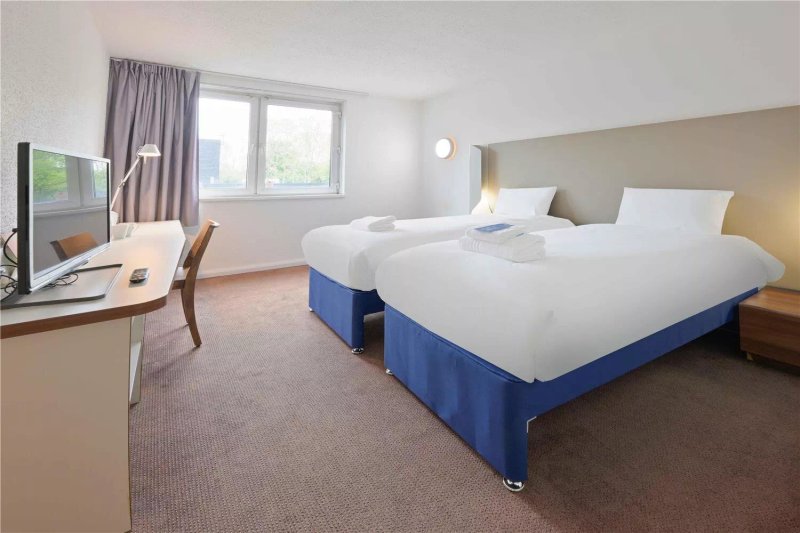 Travelodge Bradford South
